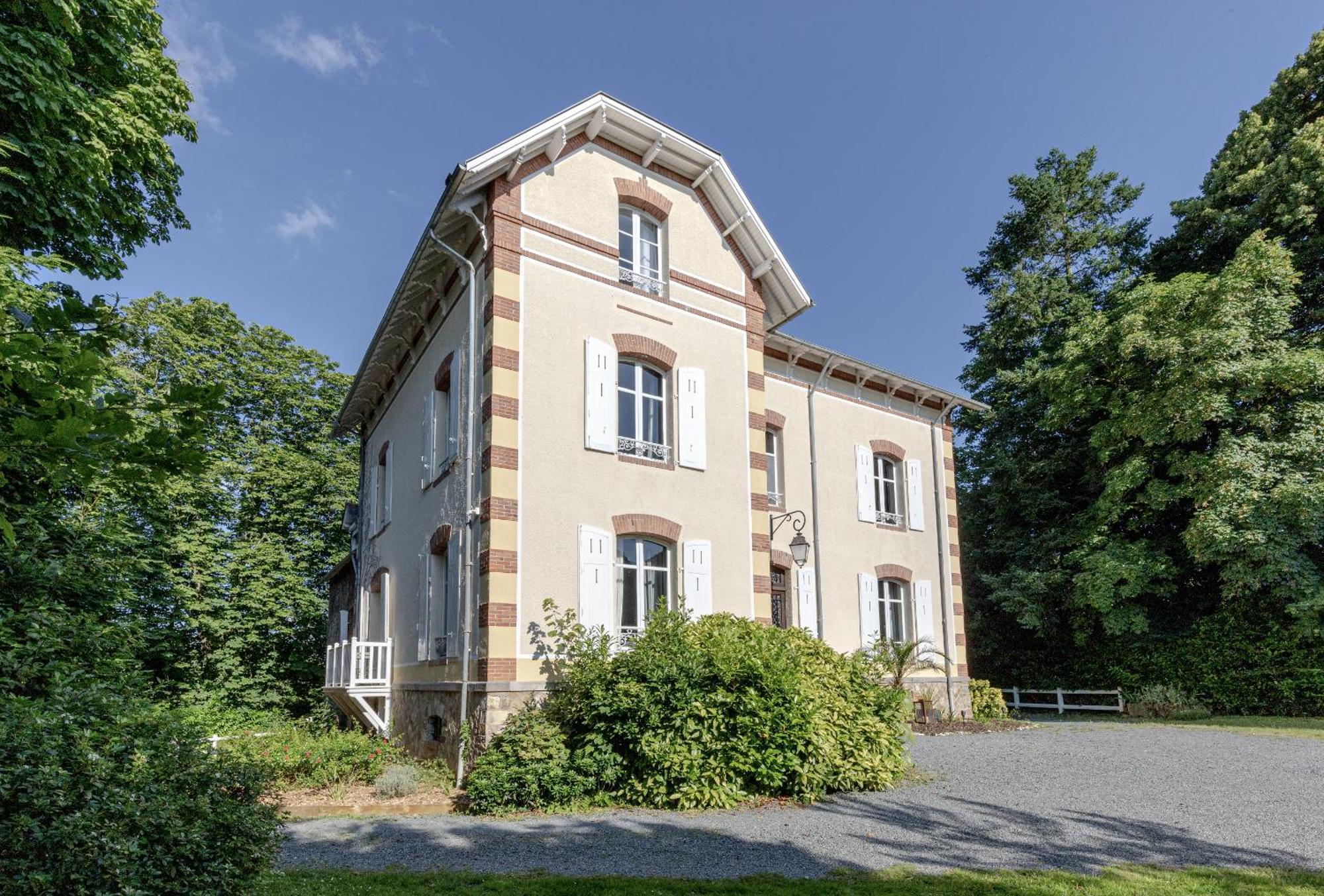 Villa Meguinelle Grand-Fougeray Exterior photo